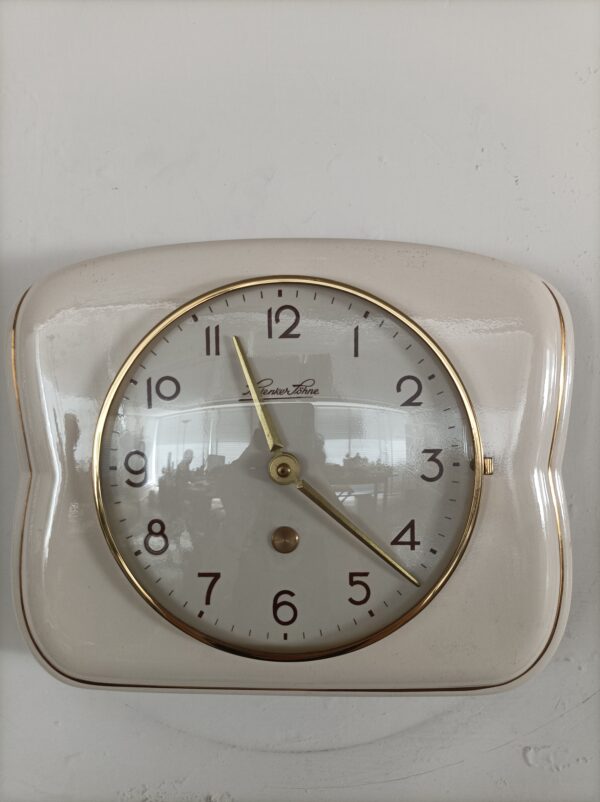 Orologio ceramica tondeggiante - immagine 2